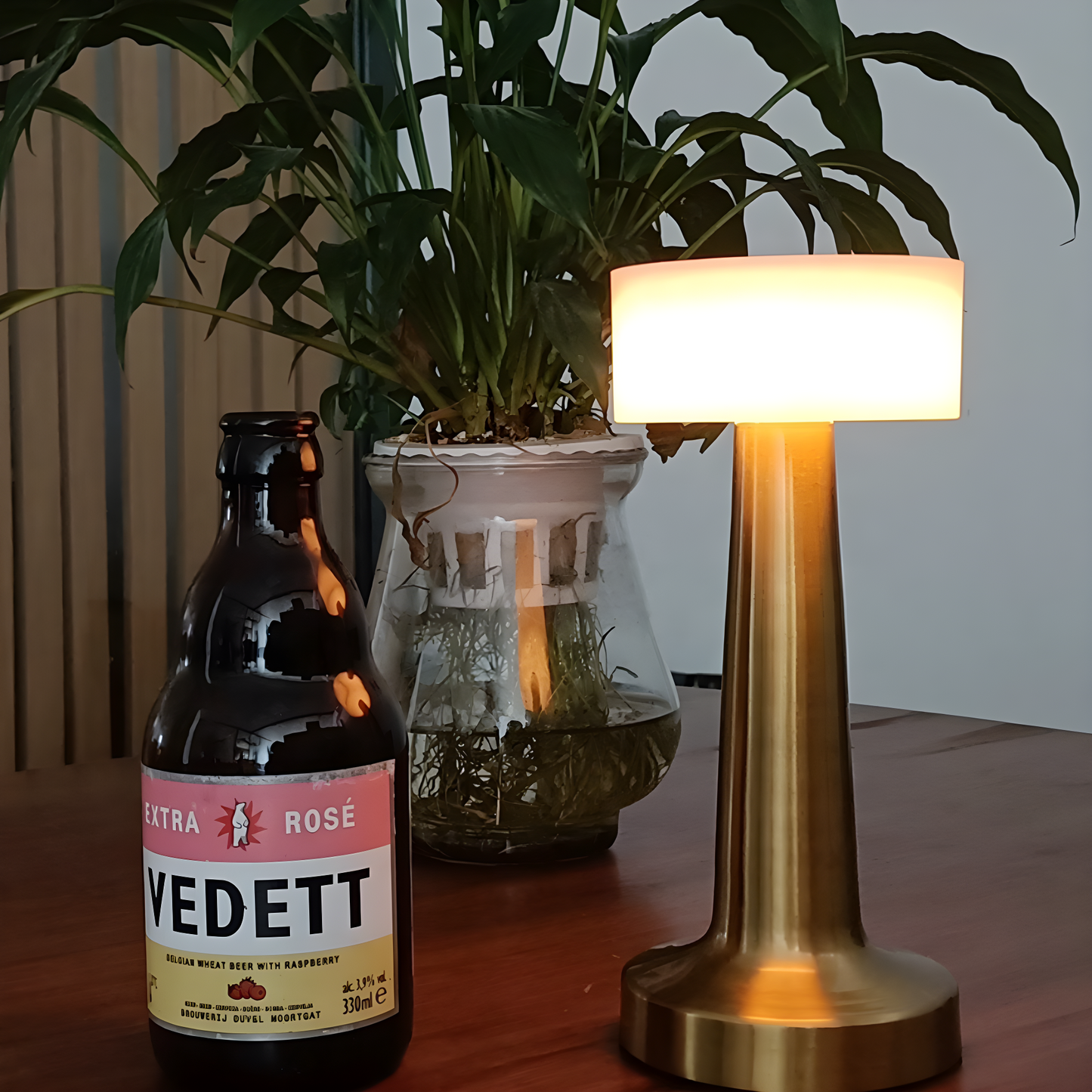 LED Table Lamp | Touch Function and Cordless